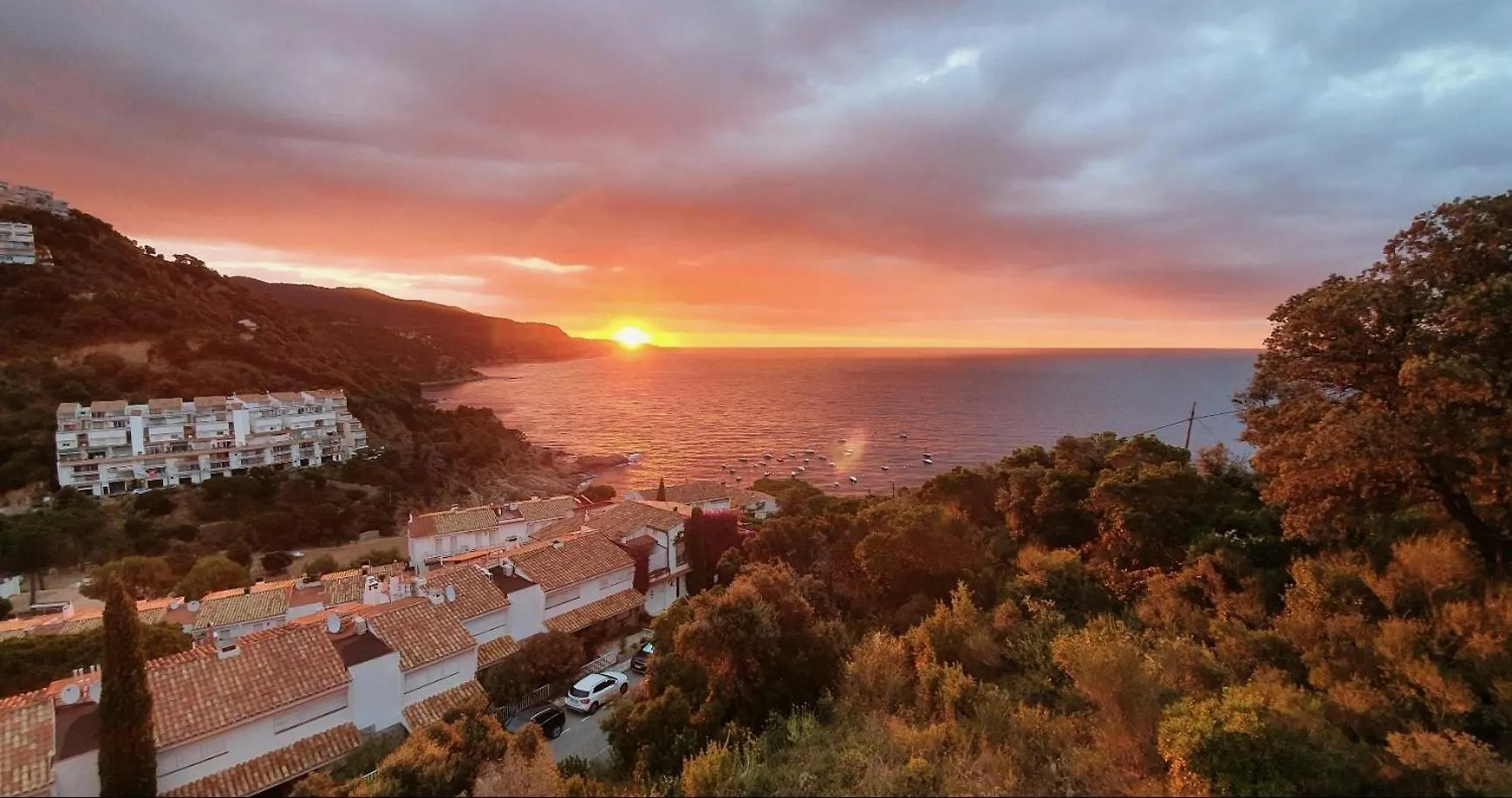 Penthouse - Balcony - Private Beach - Private Pool Tossa de Mar Apartment