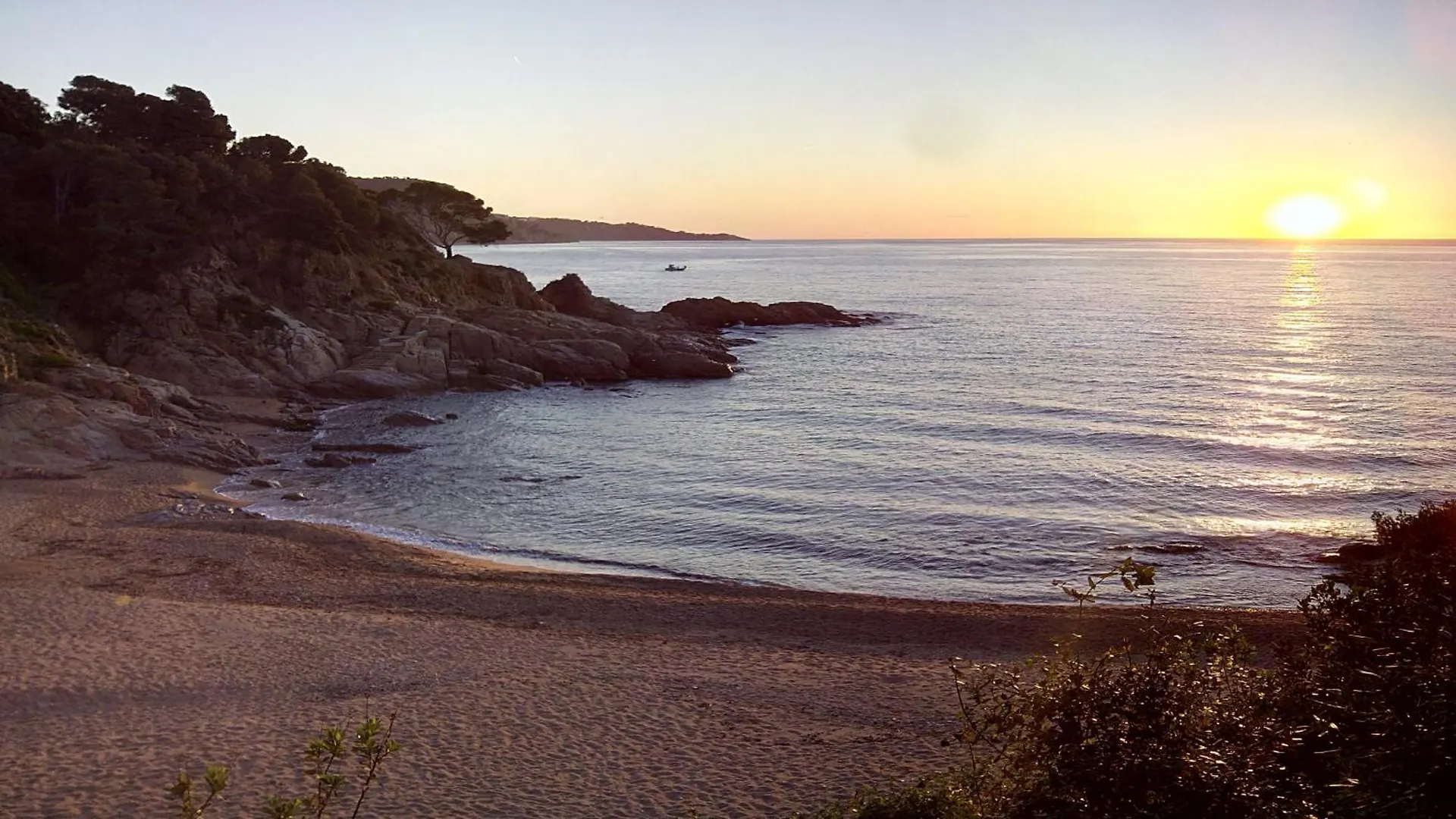 Penthouse - Balcony - Private Beach - Private Pool Tossa de Mar